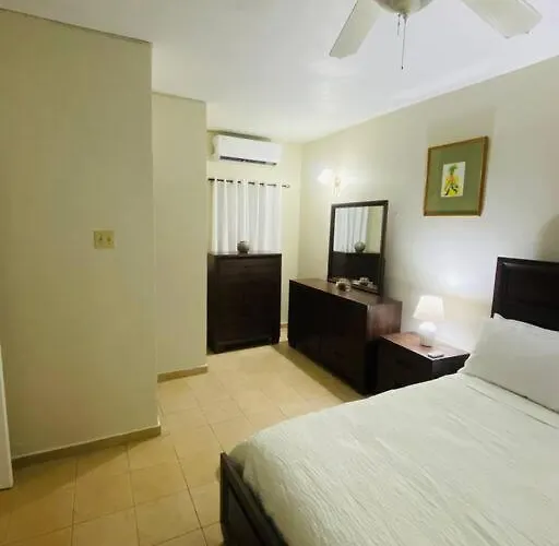 Club Caribbean Runaway Bay